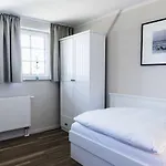Hotel Strandhaus Ahrenshoop