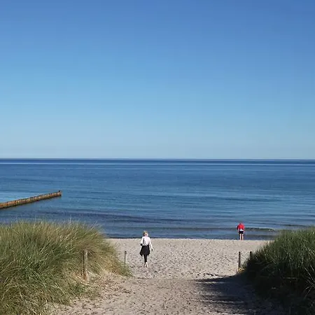 Strandhaus Hotel 4*